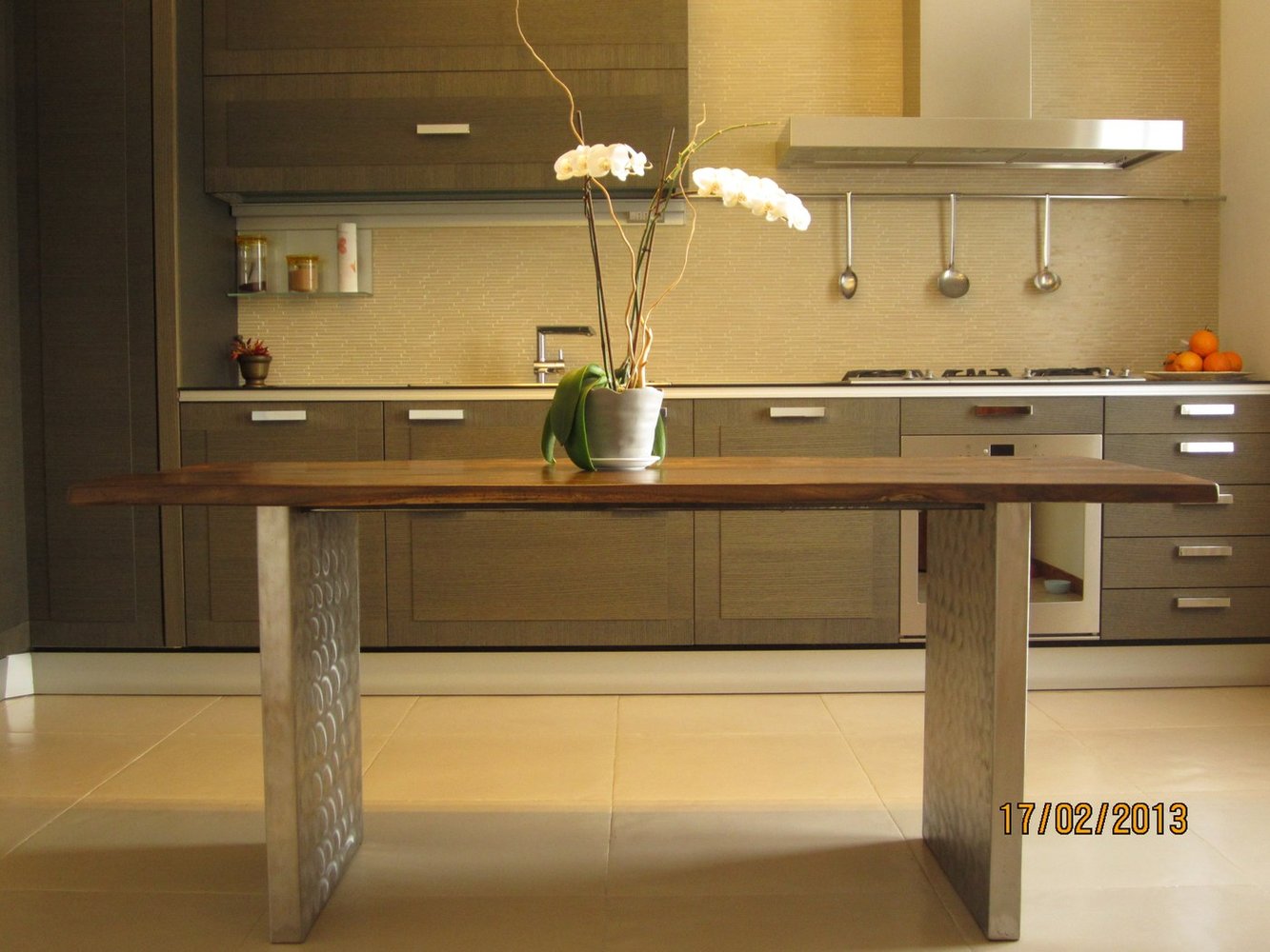 Tavolo cucina con piano in legno massello